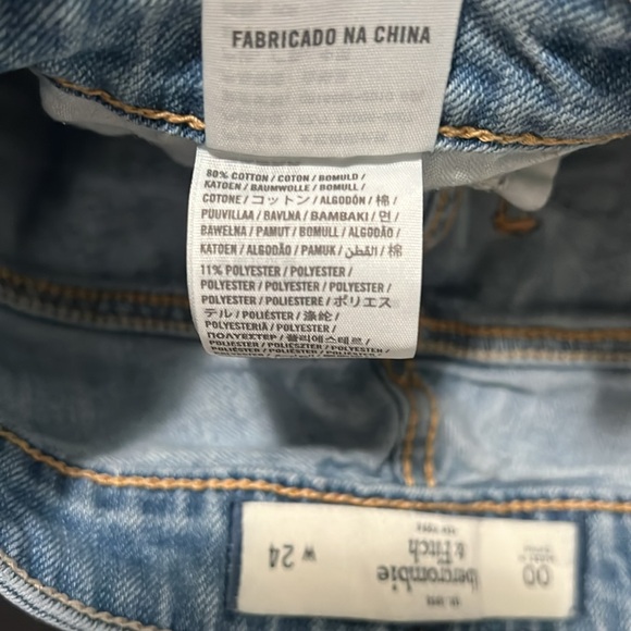 Abercrombie & Fitch Light Blue Distressed Jeans Size 00 Longer Length - Picture 6 of 6